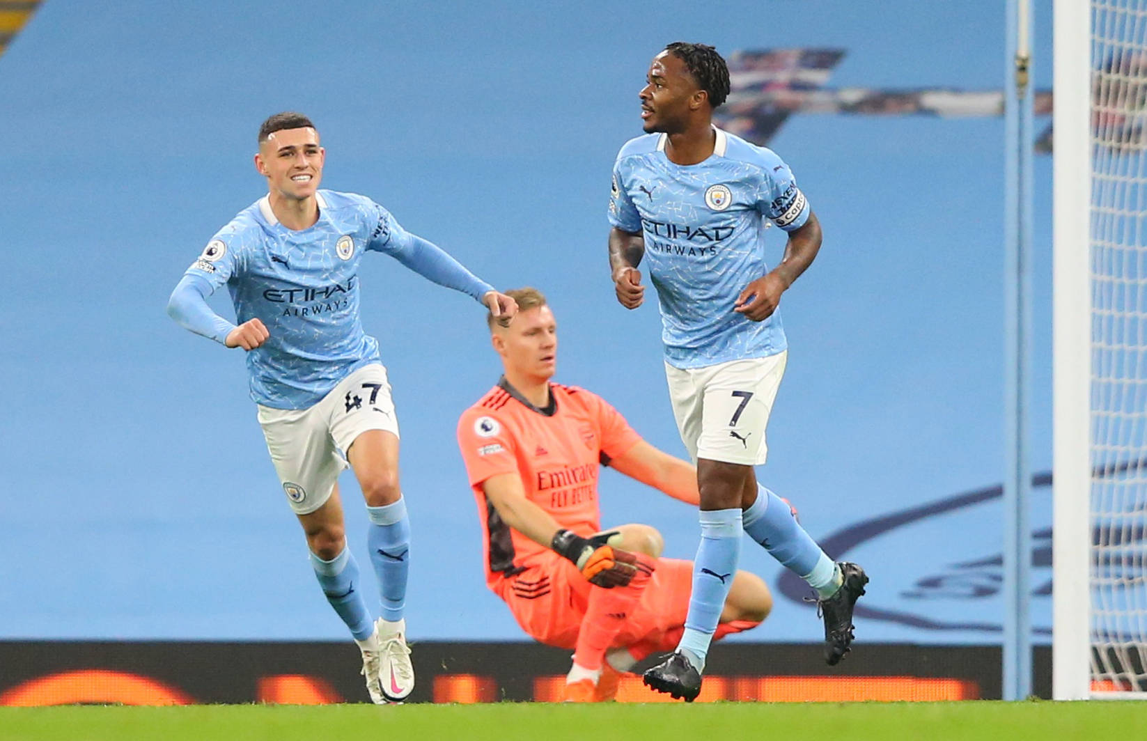 日益复杂的 日益复杂的